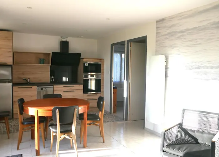 La Maison Dans Le Pre