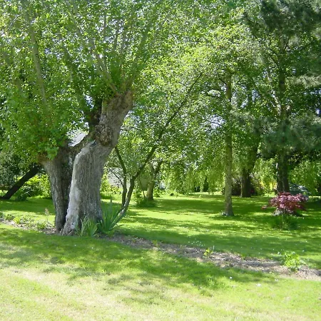 La Maison Dans Le Pre *